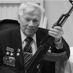 В Глазовском краеведческом музее состоялось официальное открытие выставки «Легендарный Калашников»